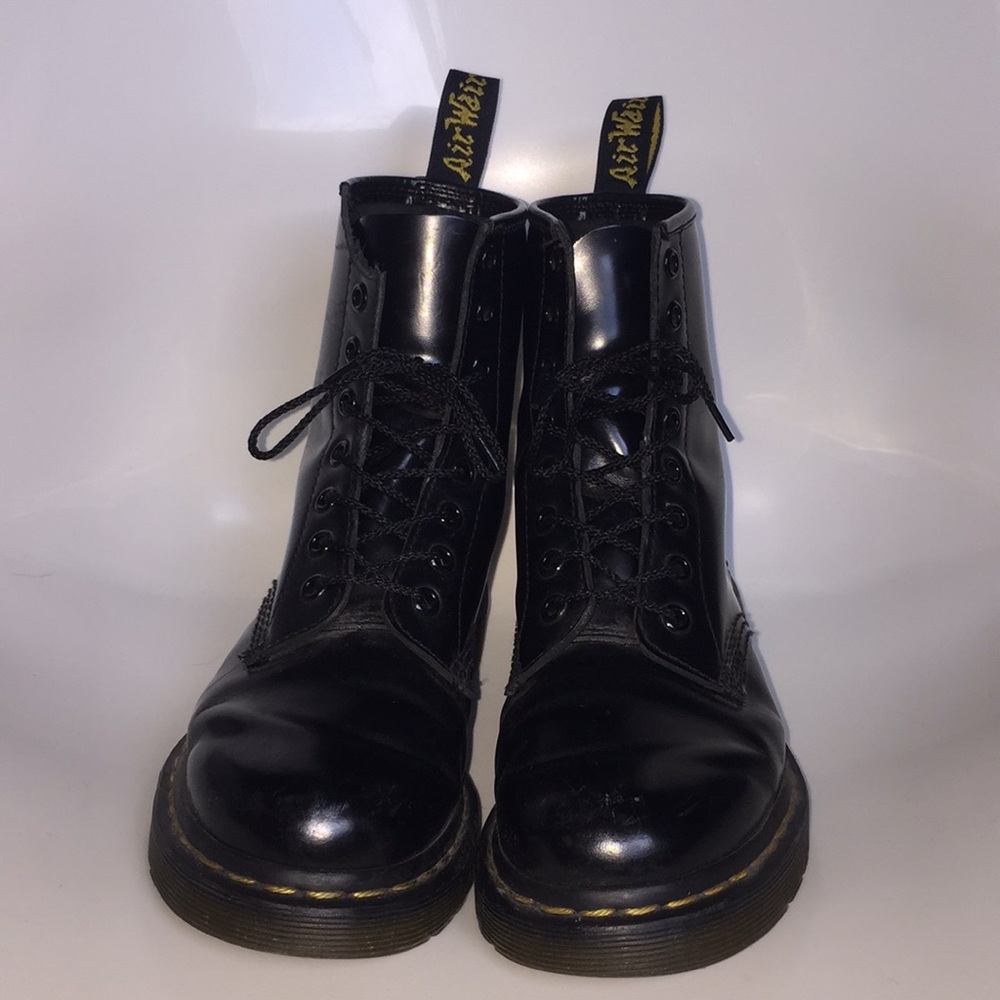 1460 Dr. Martens Boots
